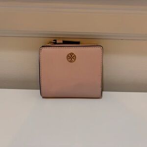 Tory Burch Robinson Wallet